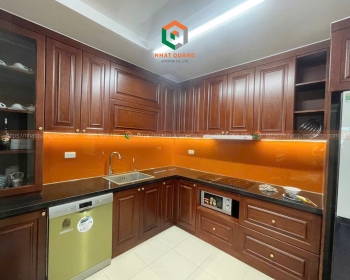 Tủ bếp gỗ sồi Nga TB-003